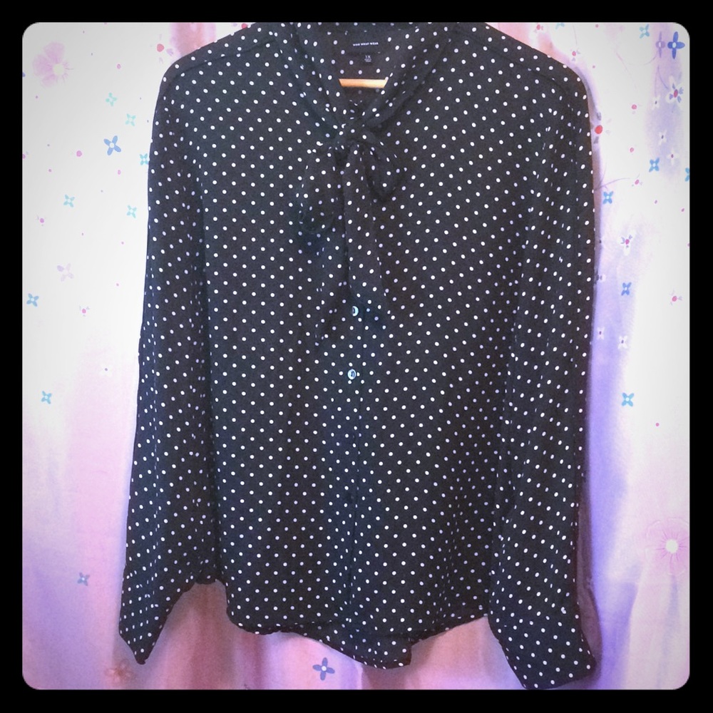 Who what wear polkadot sheer button up with tie